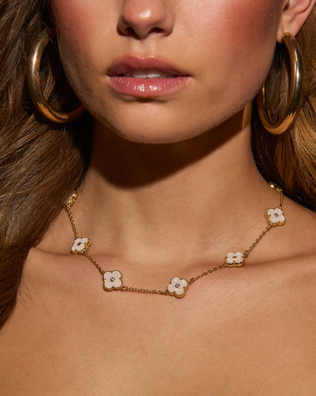 Madeline Clover Charm Necklace - Image 5