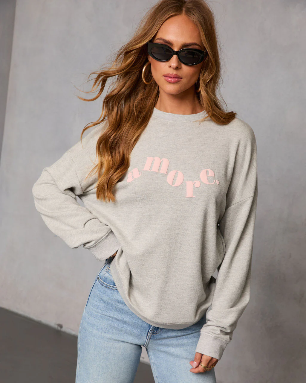 Amour In Motion Graphic Sweatshirt - Image 5