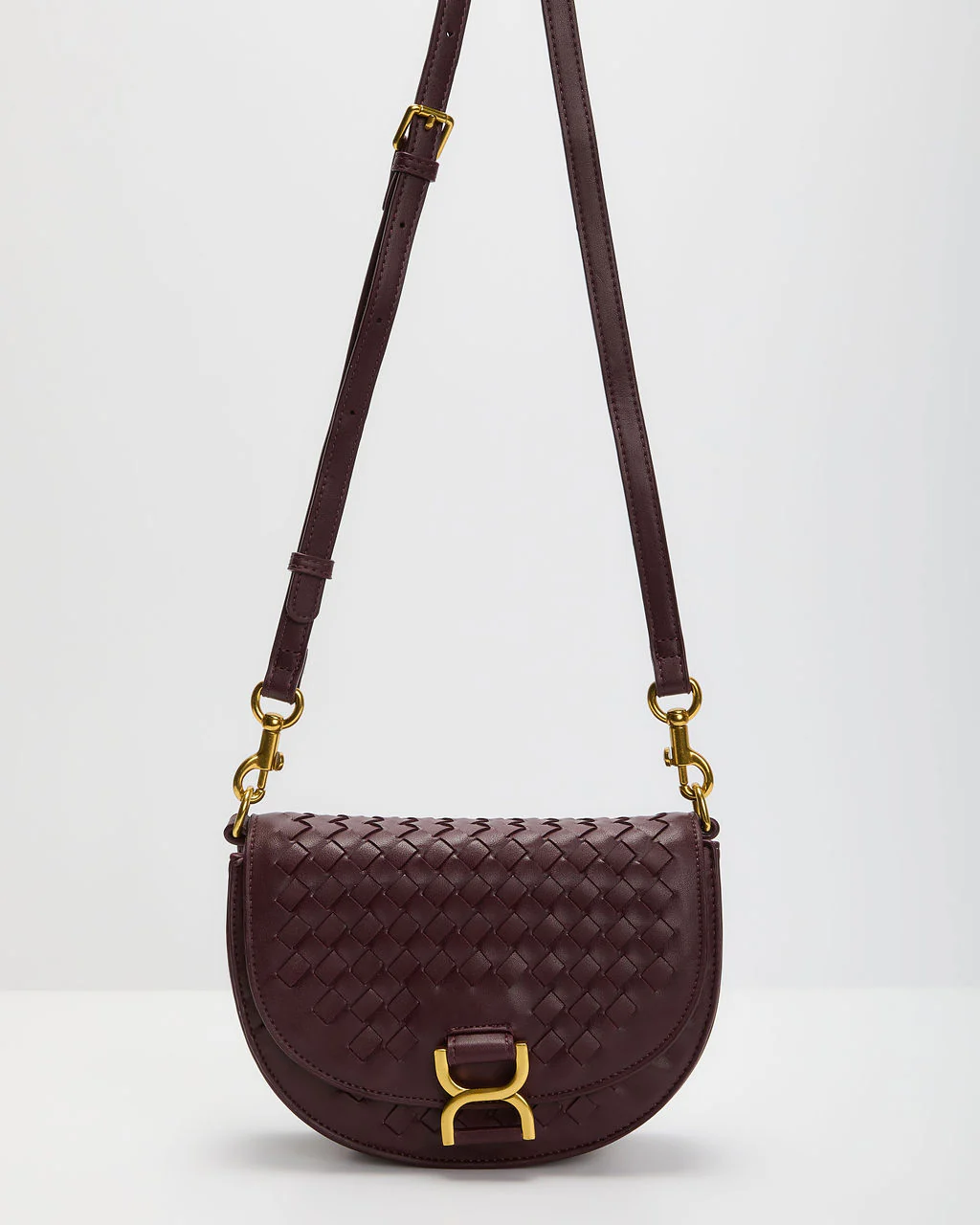 Annalyn Woven Crossbody Bag - Image 10