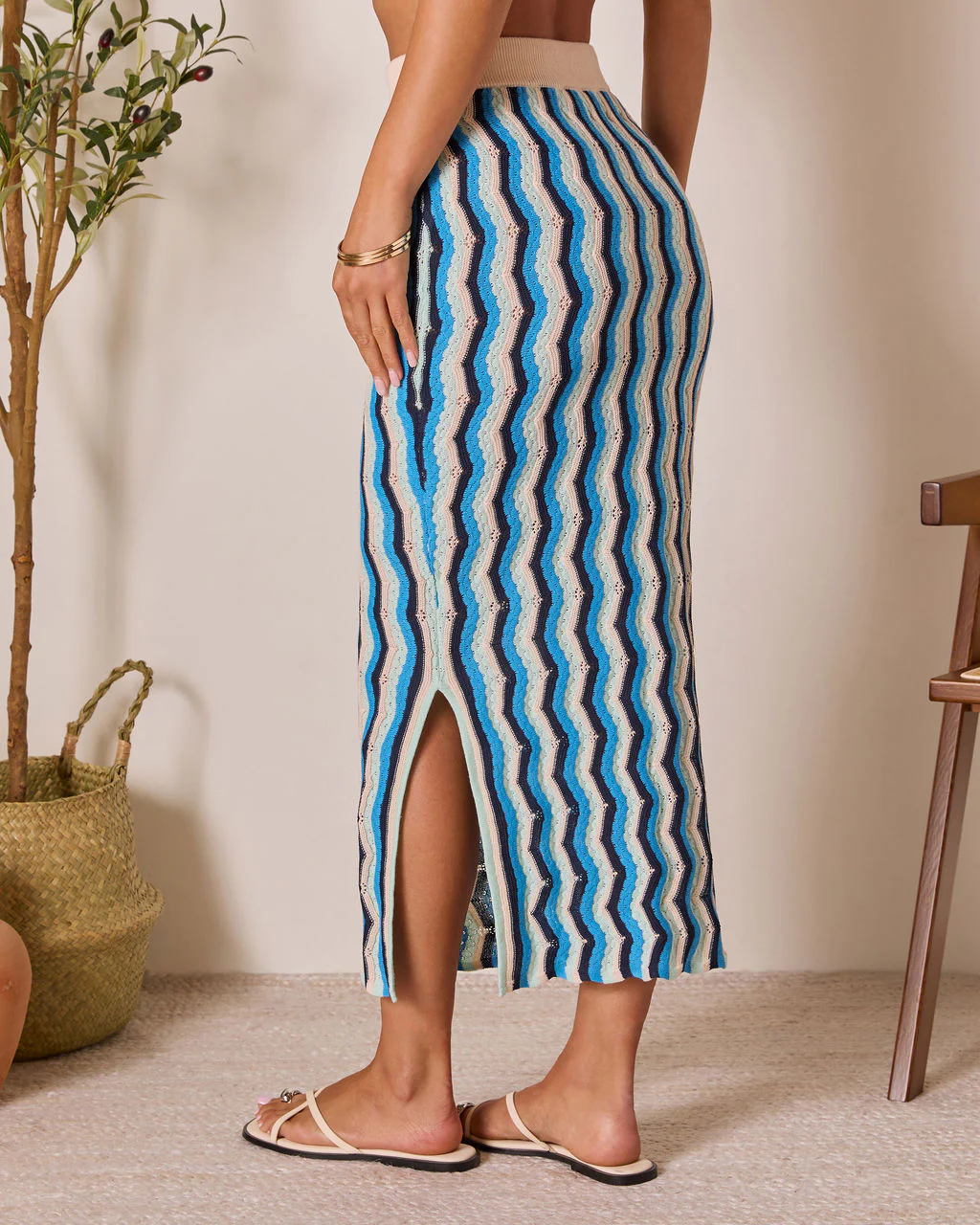 Antarie Knit Maxi Skirt - Image 4