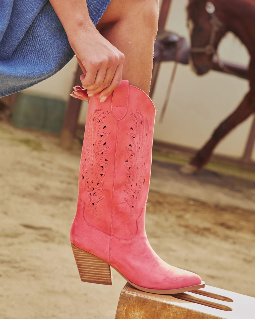 Arnell Laser Cut Western Boot - Image 26