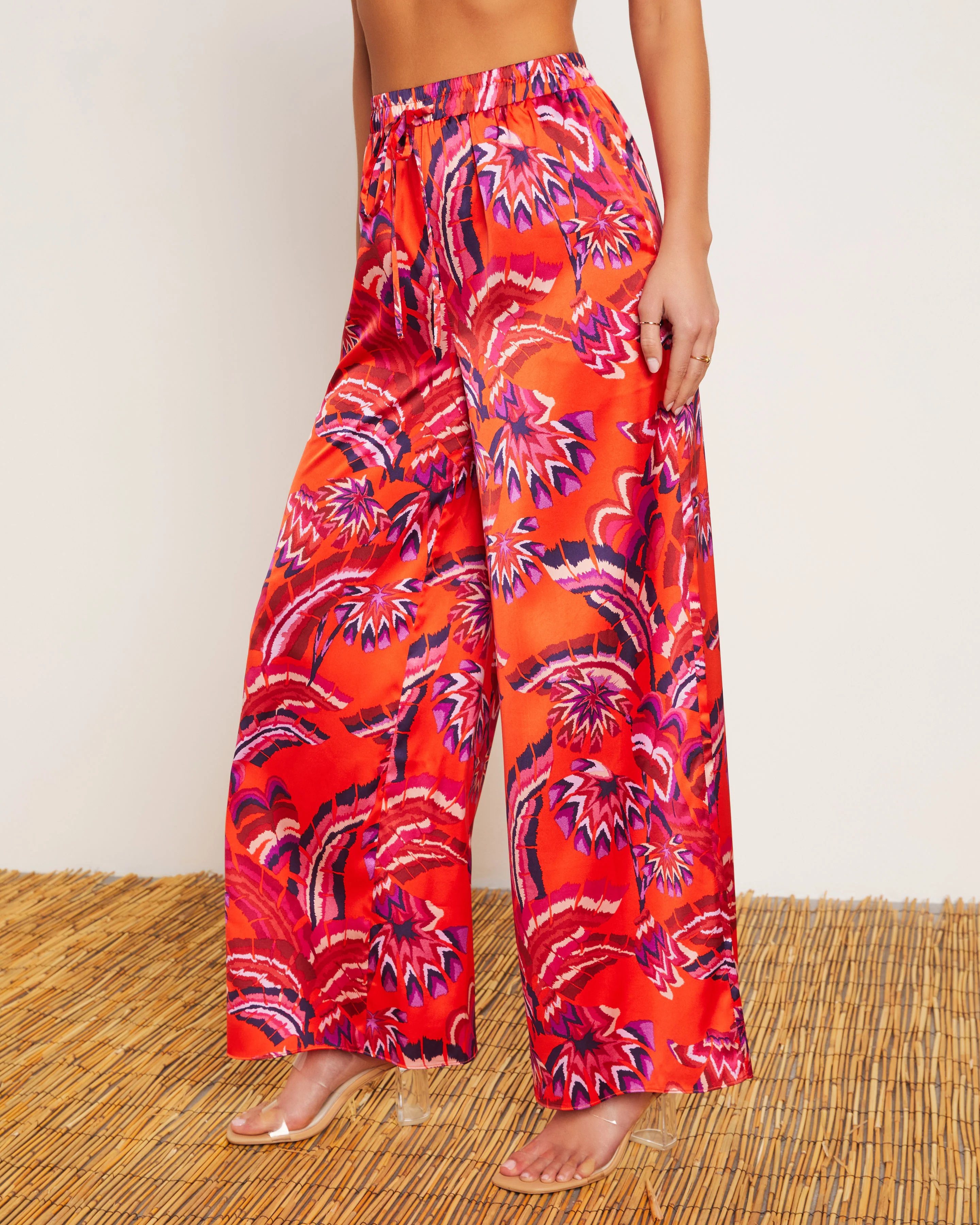 Azra Tropical Pocketed Wide Leg Drawstring Pant - Image 5