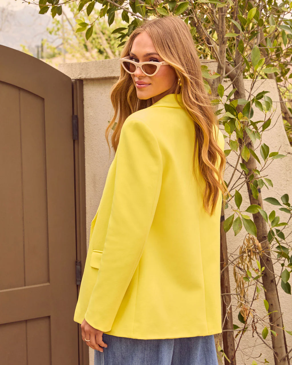 Beaming Cotton Pocketed Blazer - Image 15