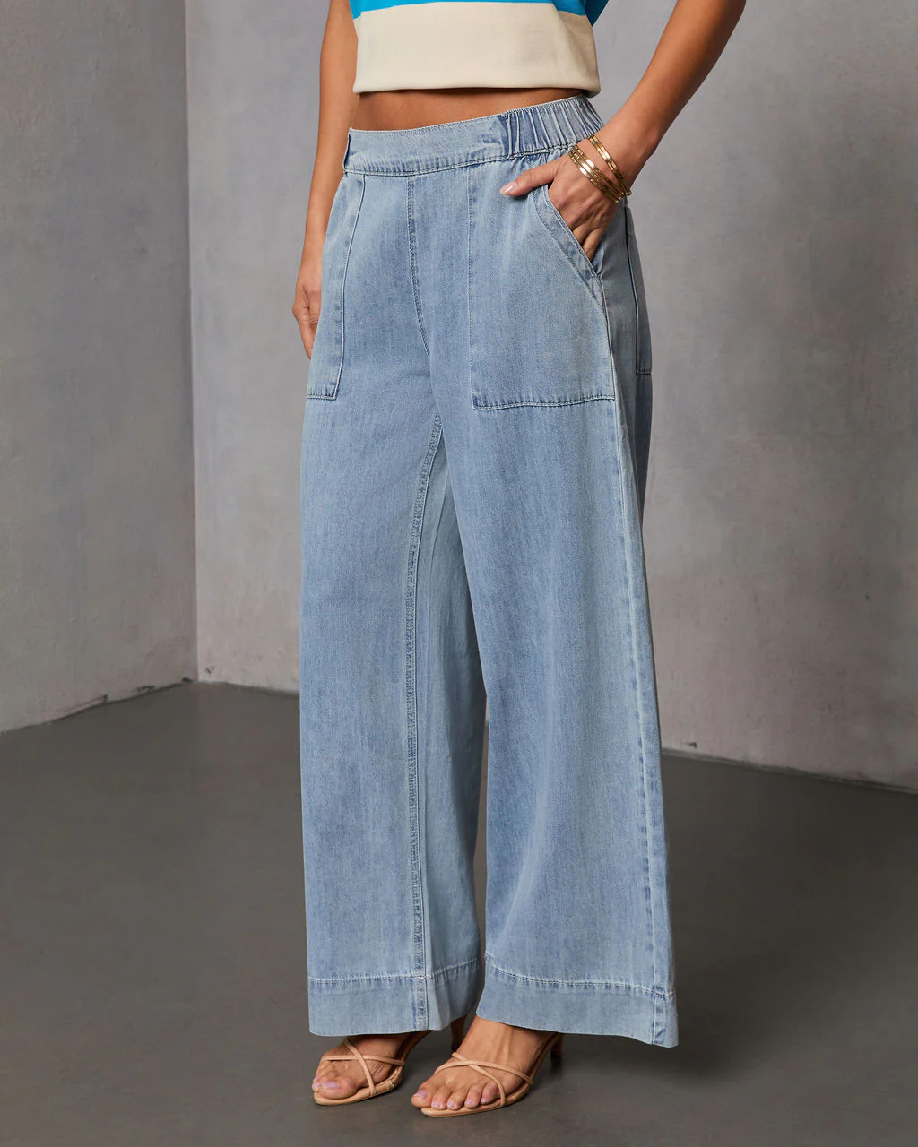 Bobi Relaxed Mid Rise Elastic Waistband Pull On Jeans - Image 3