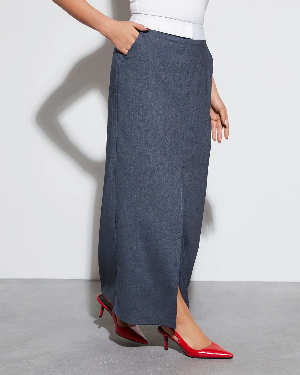 Boss Babe Pocketed Midi Skirt - Image 3