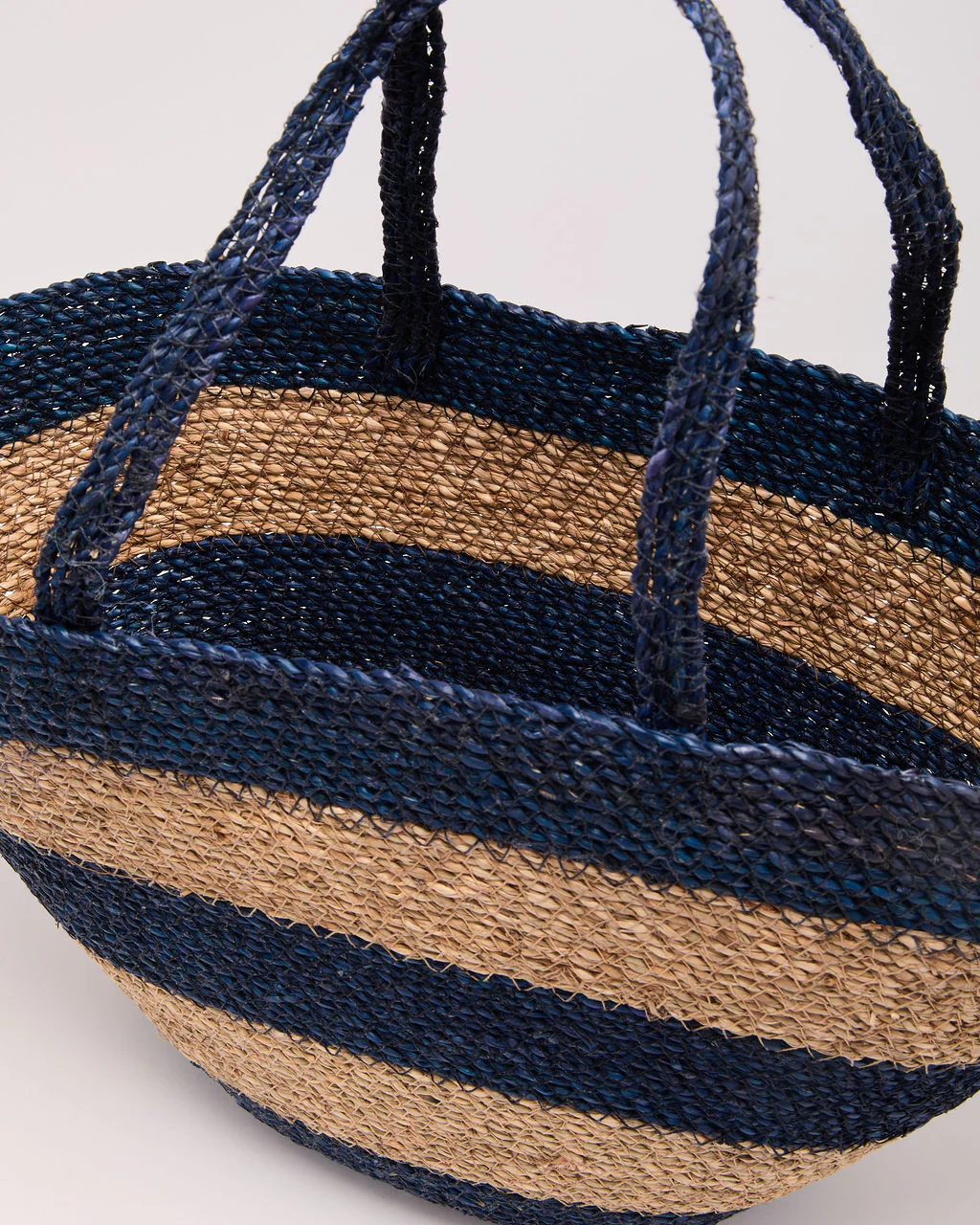 Bright Escape Striped Woven Straw Tote Bag - Image 10