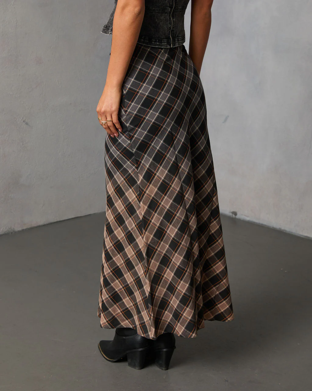 Bronzed Harvest Plaid Maxi Skirt - Image 4