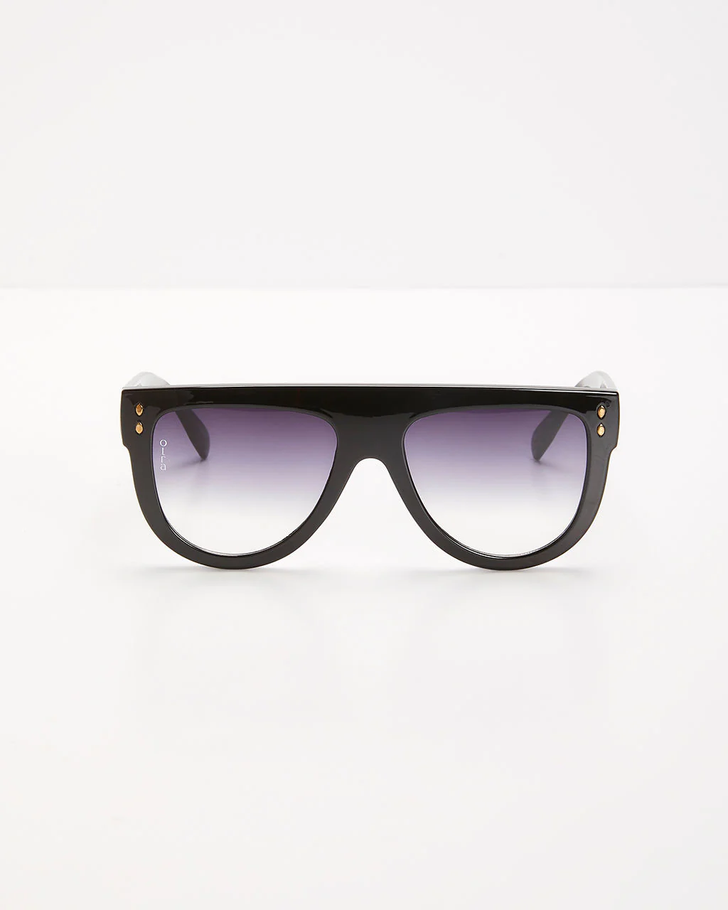 Call The Shots Round Frame Sunglasses - Image 2
