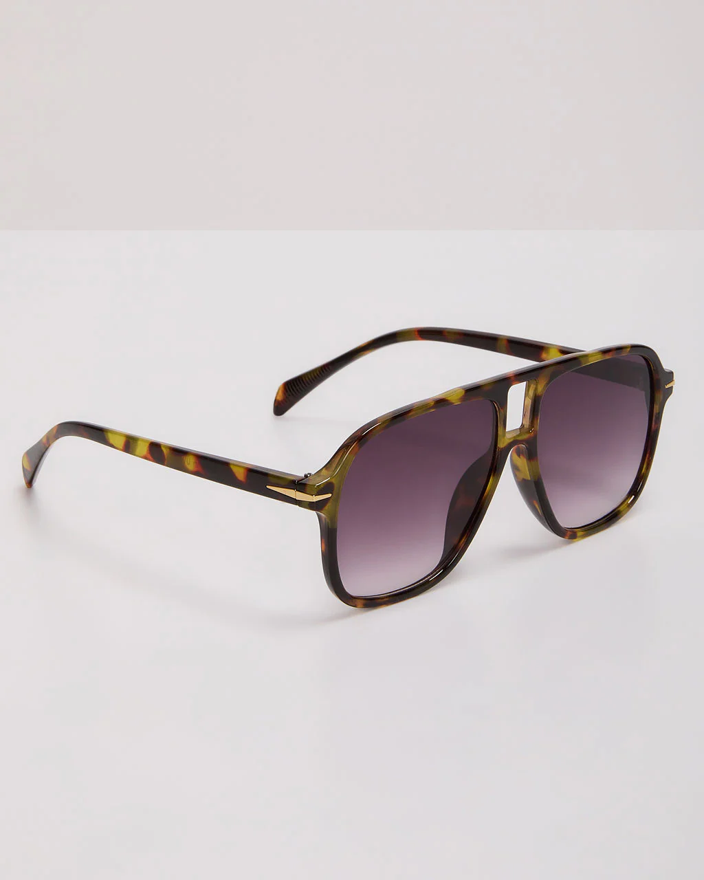 Capriana Large Tortoise Aviator Sunglasses - Image 11