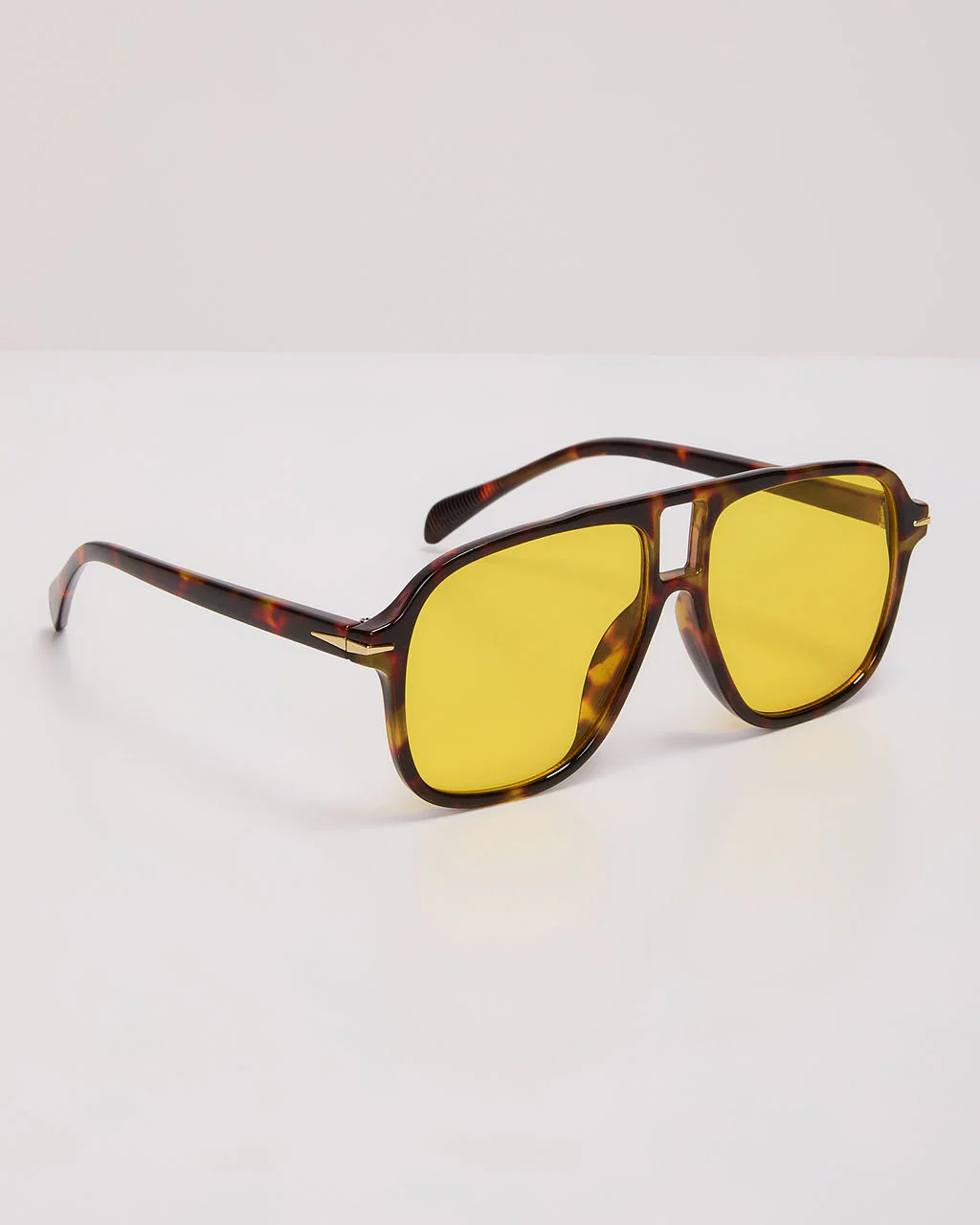 Capriana Large Tortoise Aviator Sunglasses - Image 16