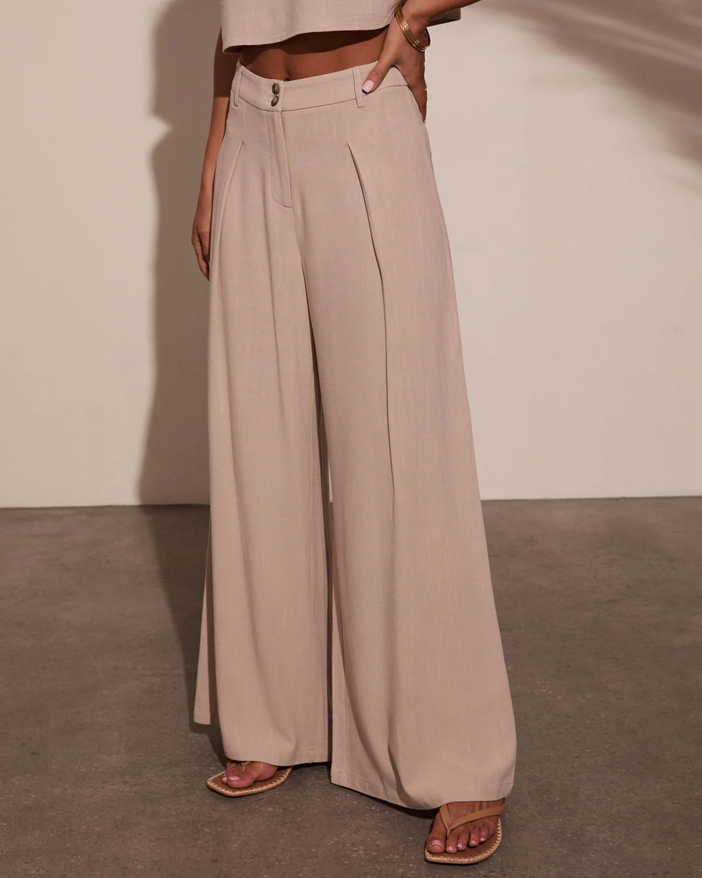 Carissa Pleated Linen Trousers - Image 3