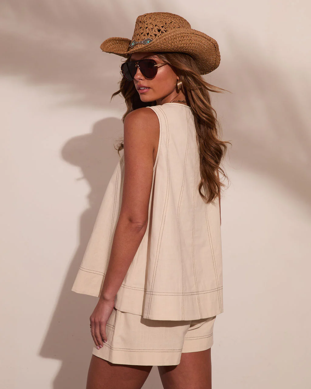 Chic Atelier Linen Tunic Tank Top - Image 4