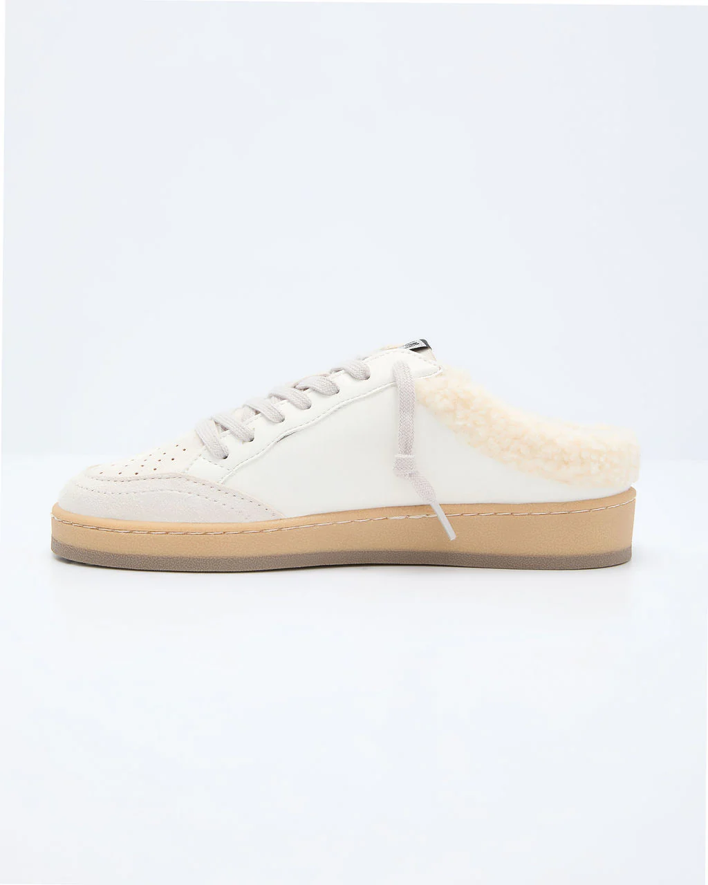 Chita Sherpa Lined Embossed Star Sneakers - Image 3