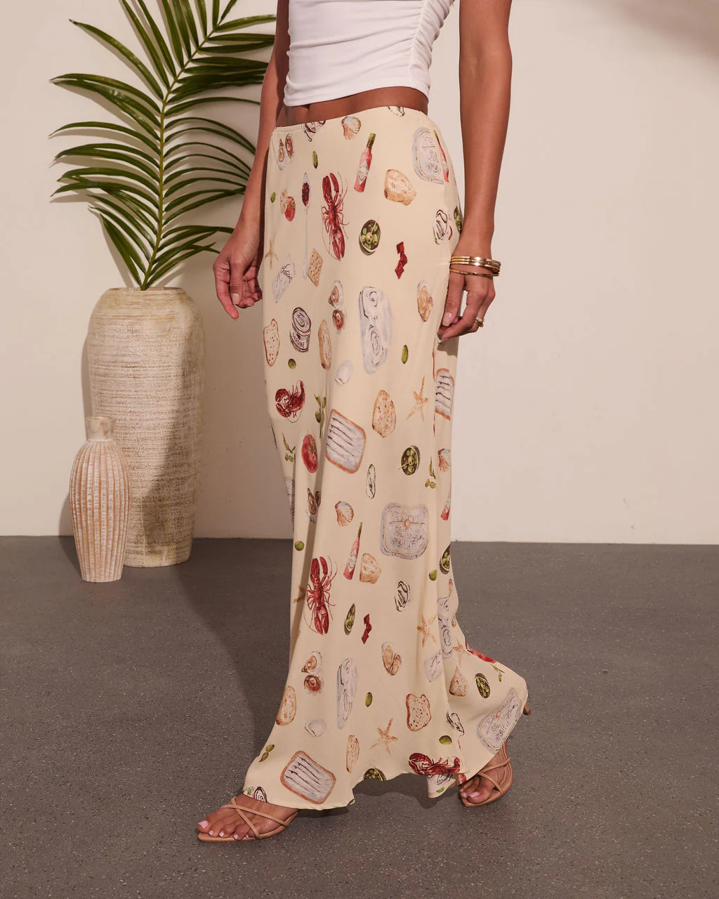 Coastal Fresh Novelty Print Maxi Skirt - Image 9