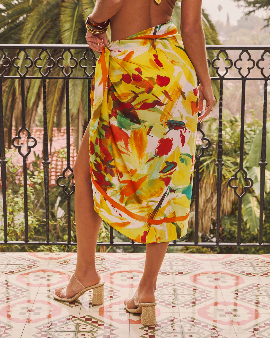 Coasting Away Abstract Print Sarong - Image 4