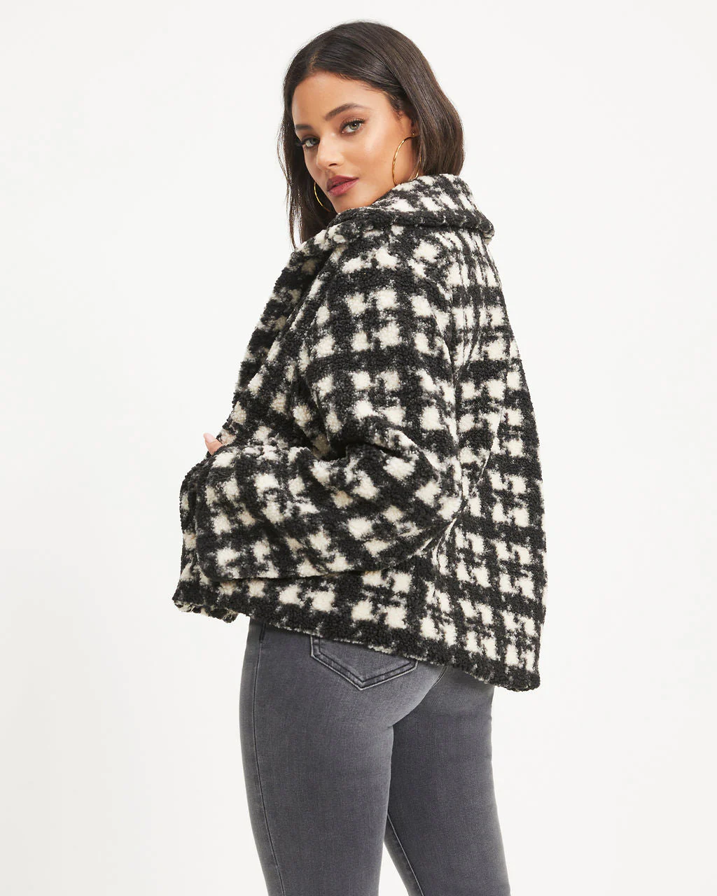 Coziness All Day Pocketed Teddy Jacket - Image 4