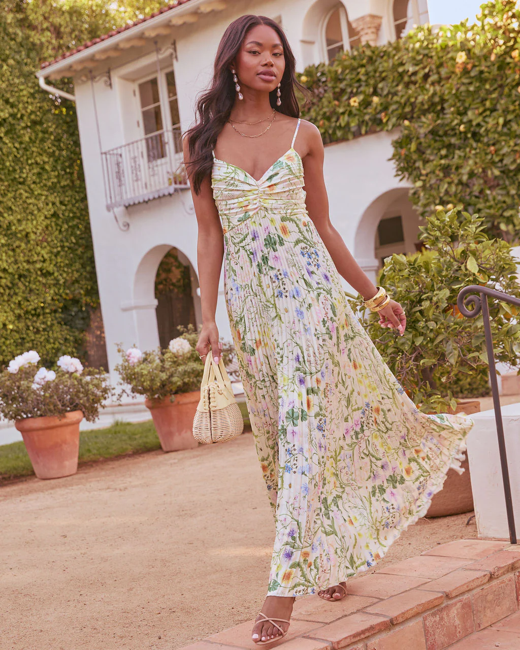 Dance Of Daisies Pleated Floral Maxi Dress - Image 3