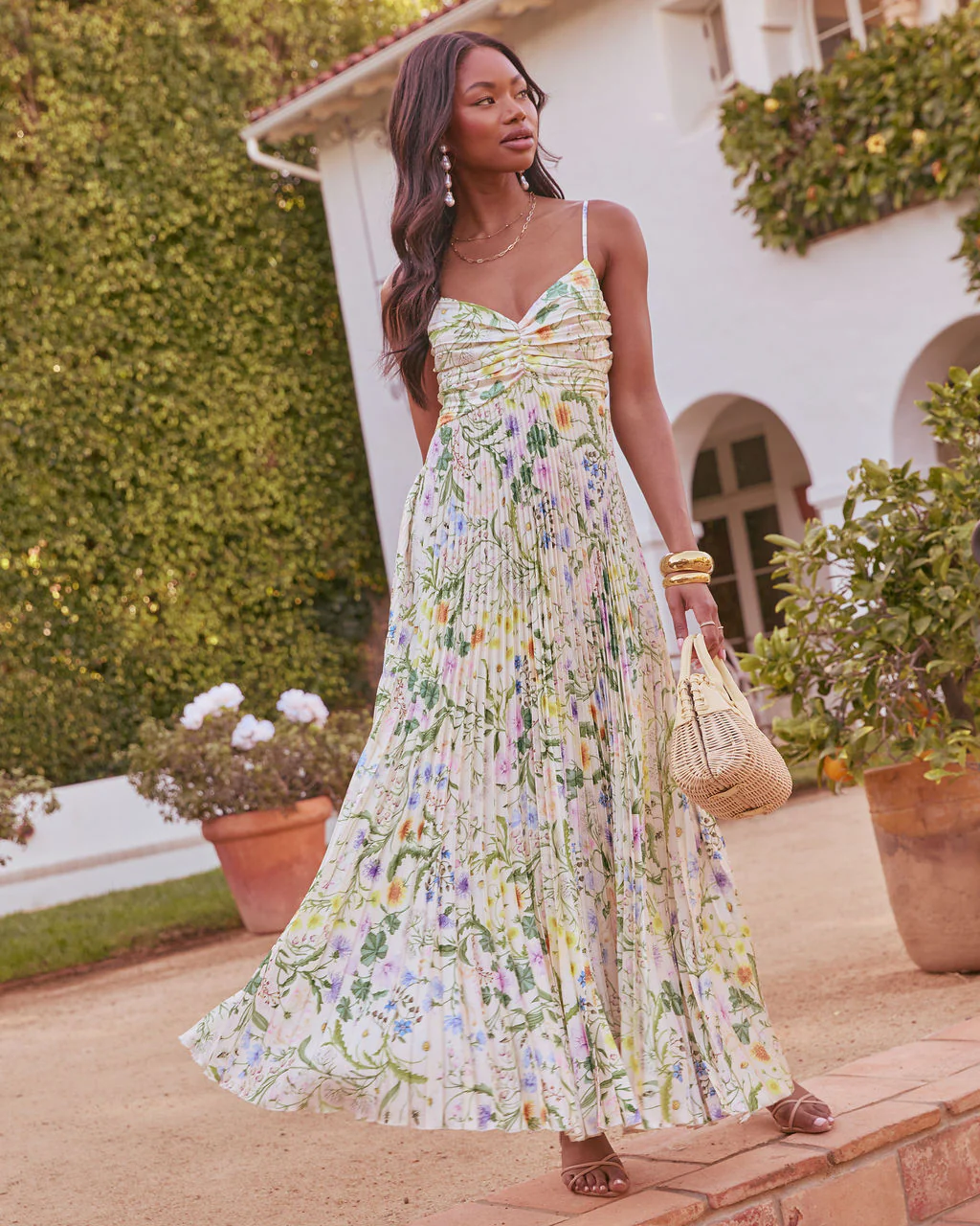 Dance Of Daisies Pleated Floral Maxi Dress - Image 6