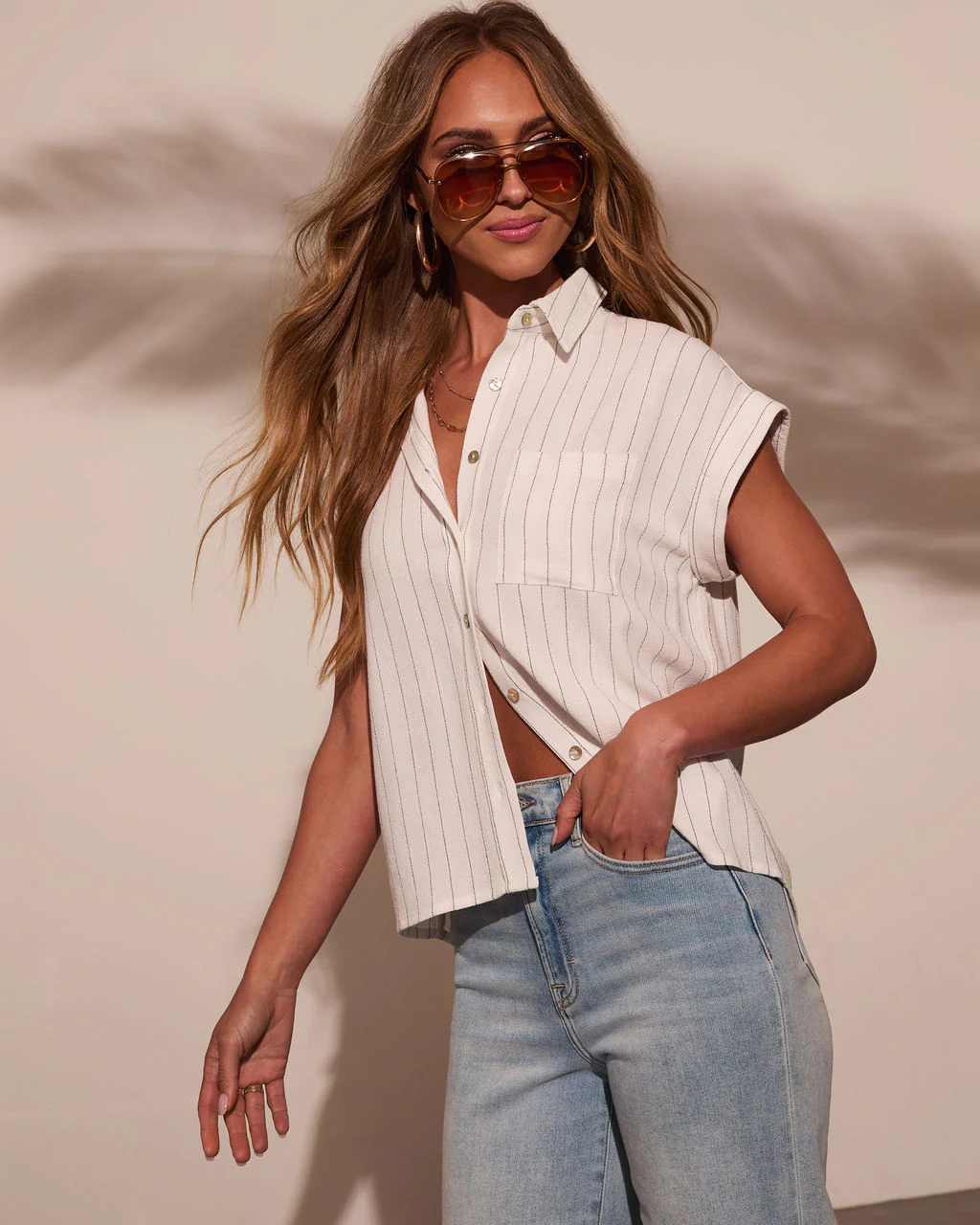Demetria Linen Short Sleeve Top - Image 3