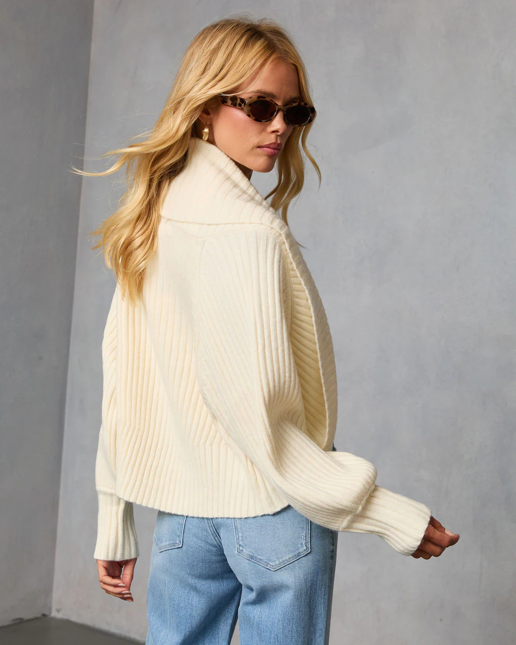 Dreamlight Ribbed Quarter Zip Top And Dolman Cardigan Set - Image 10