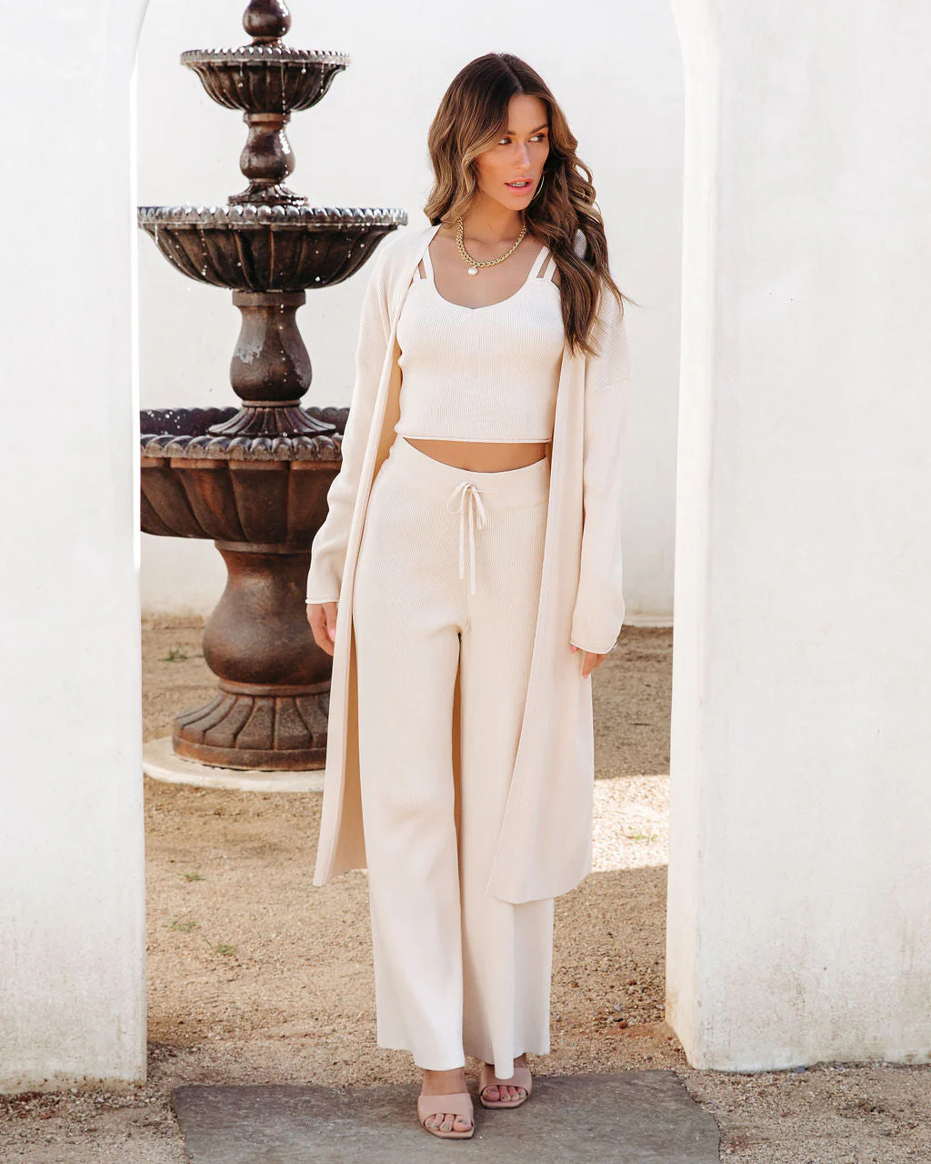 Effortlessly Chic Ribbed Tank - Image 4