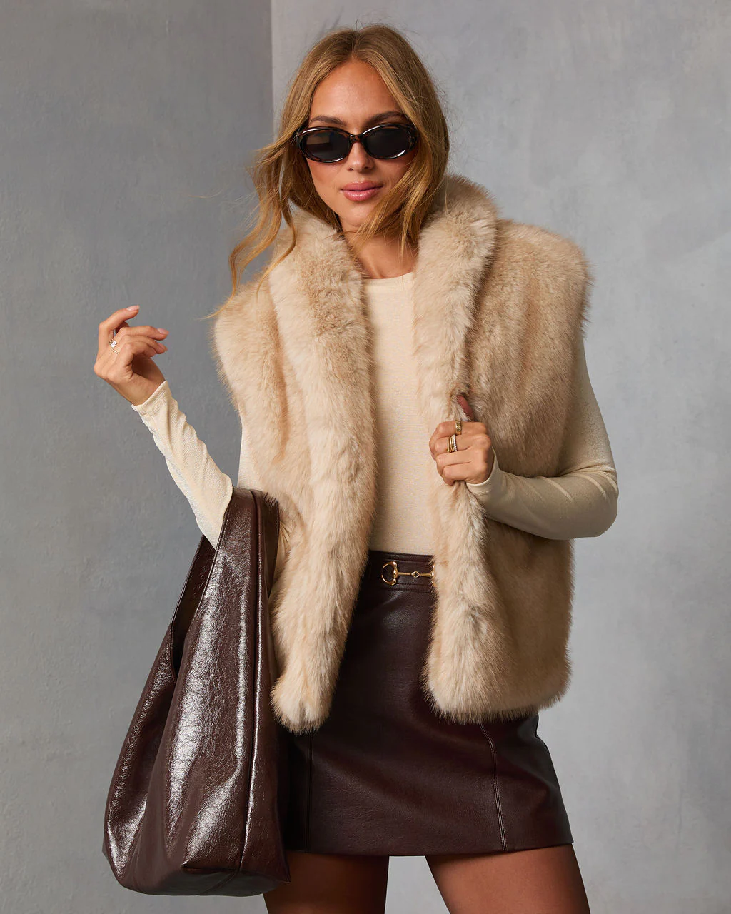 Elowen Sage Faux Fur Vest - Image 2