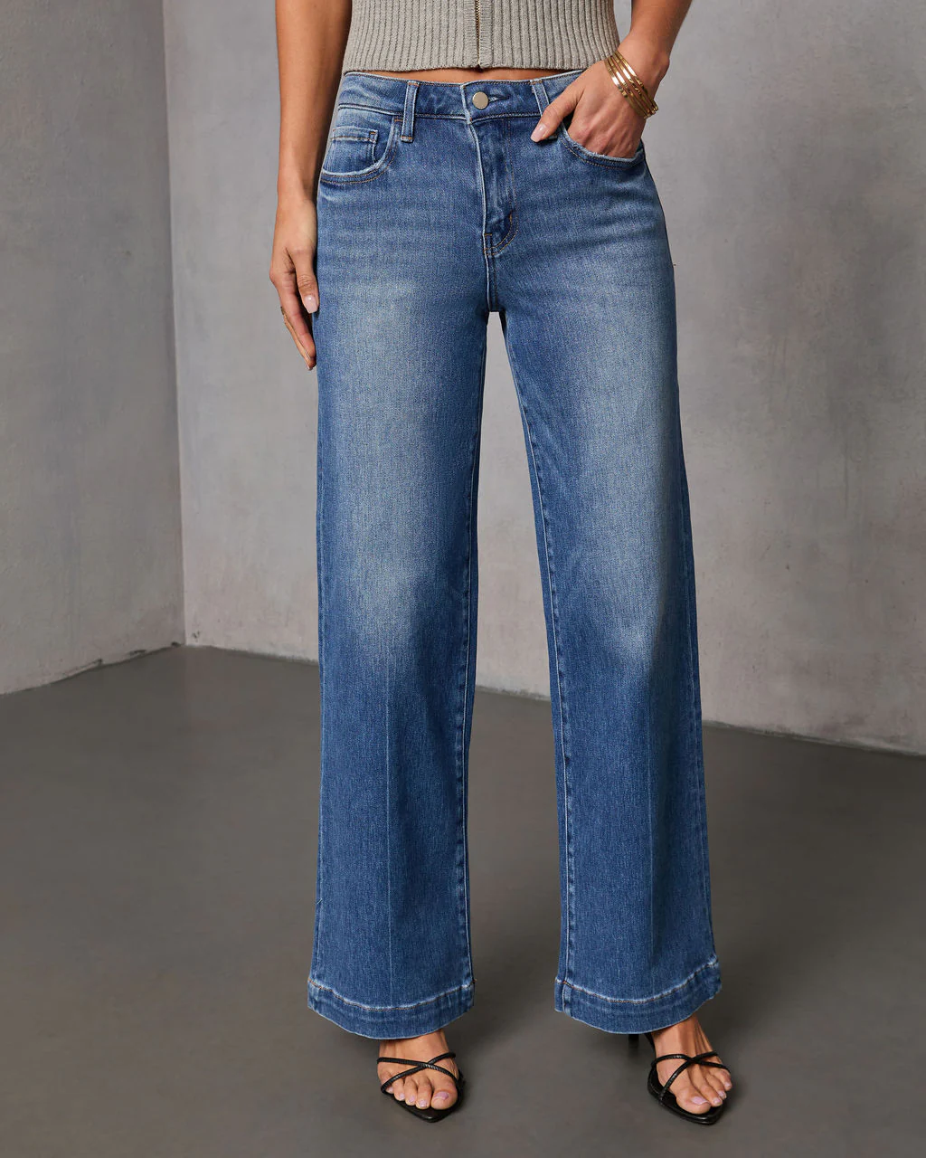 Emberlie Super Stretch Straight Leg Jeans - Image 2