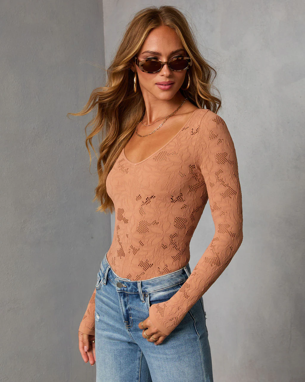 Emmalyn Lace Bodysuit - Image 9