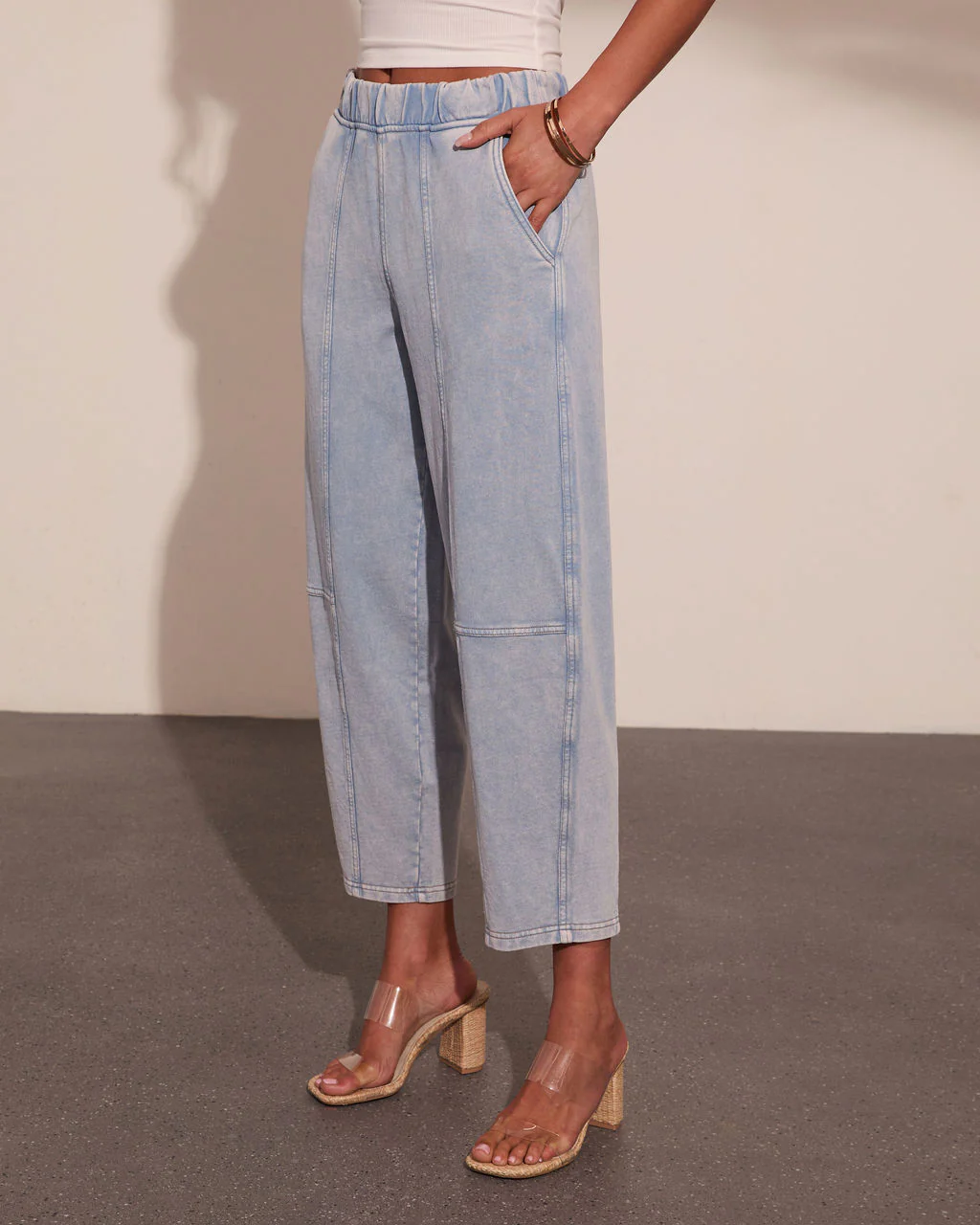 Essential Style Elastic Waistband Barrel Leg Pants - Image 3