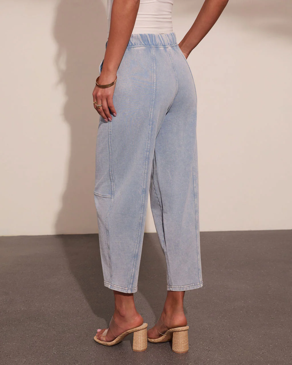 Essential Style Elastic Waistband Barrel Leg Pants - Image 4