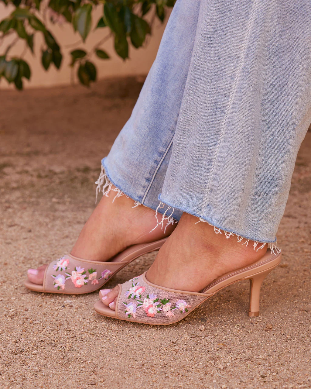 Evelora Floral Mesh Heel Mules - Image 6