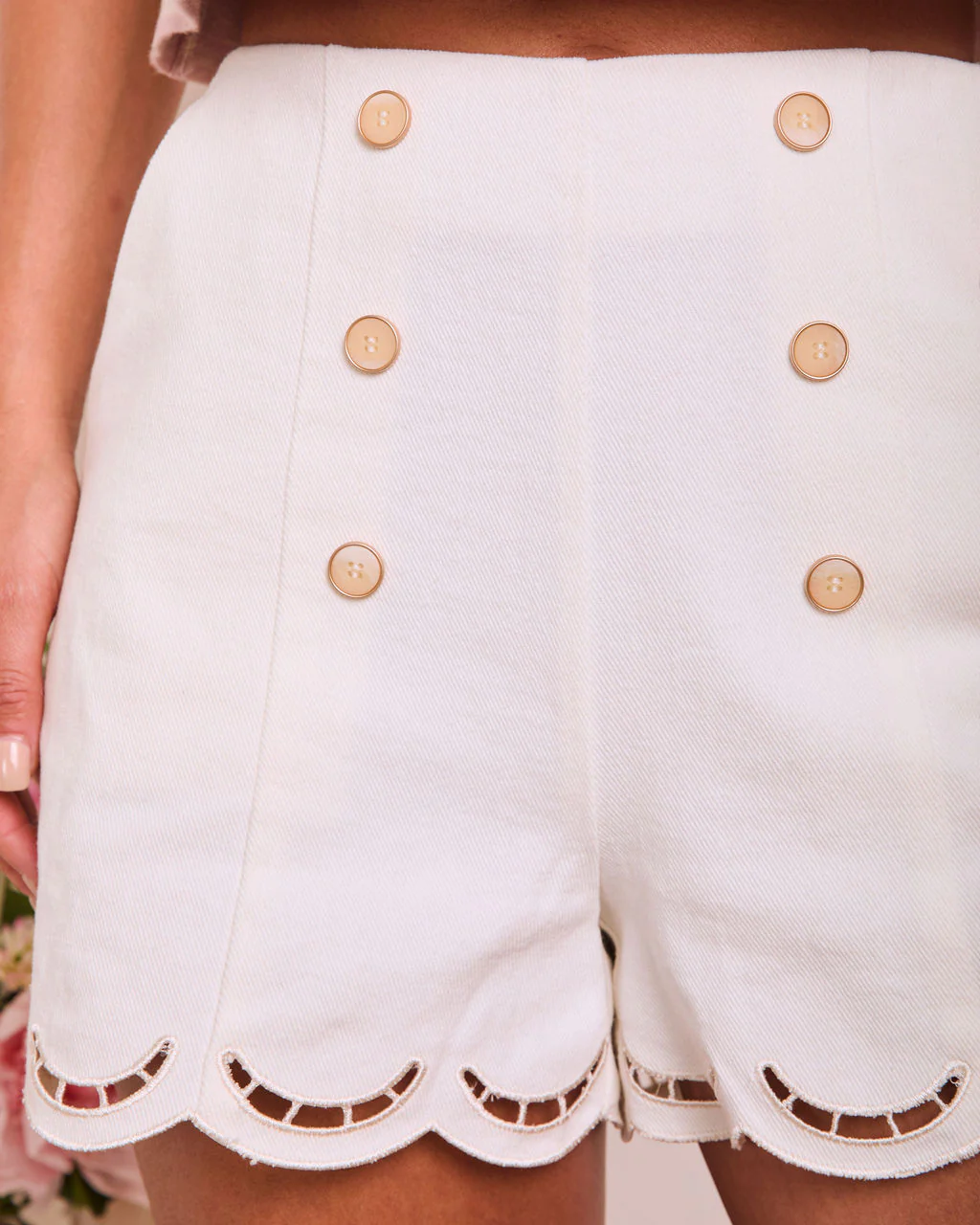 Faded Willow Twill Scallop Hem Mid Rise Short - Image 6