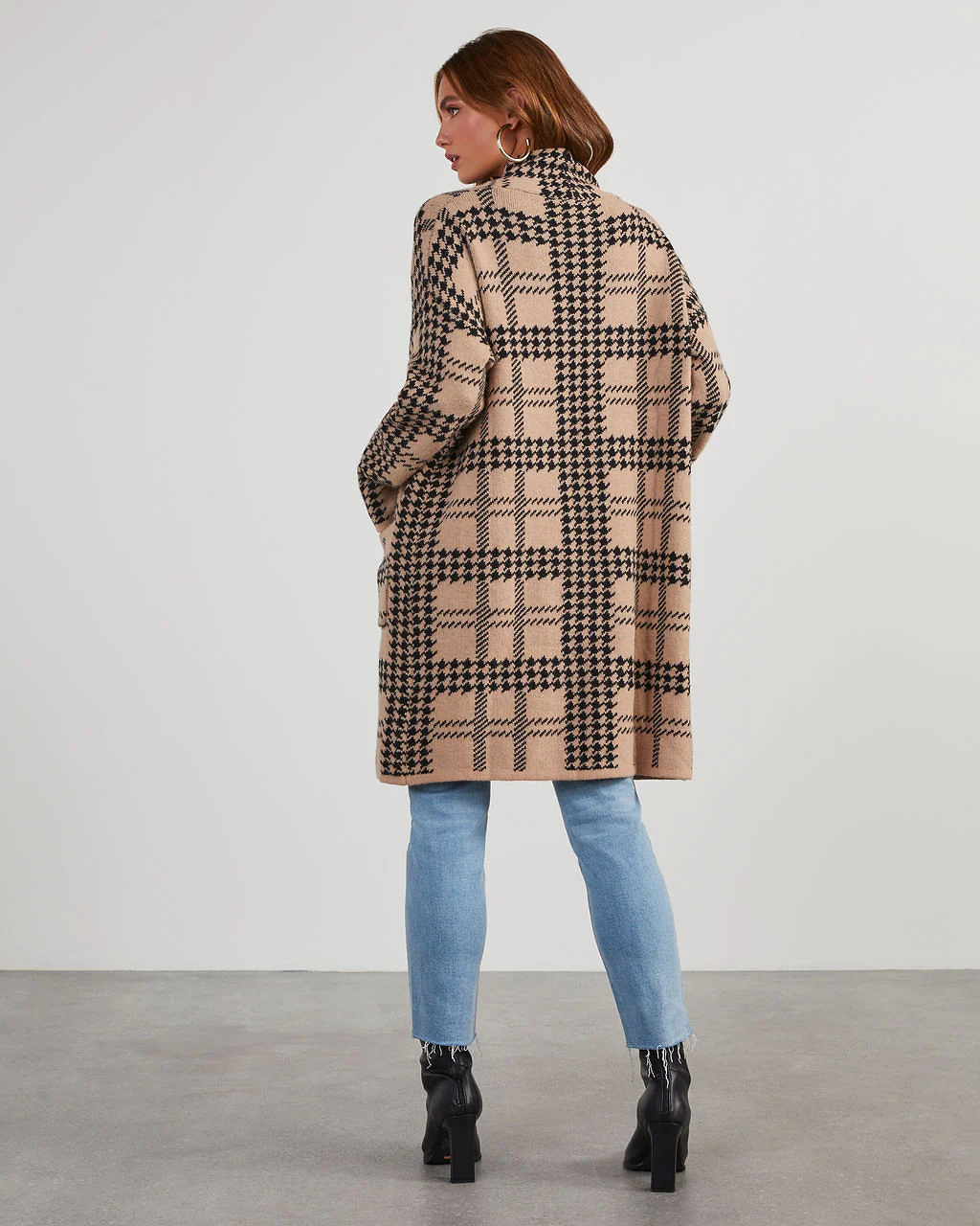 Fair And Square Plaid Pocketed Cardigan - Image 4
