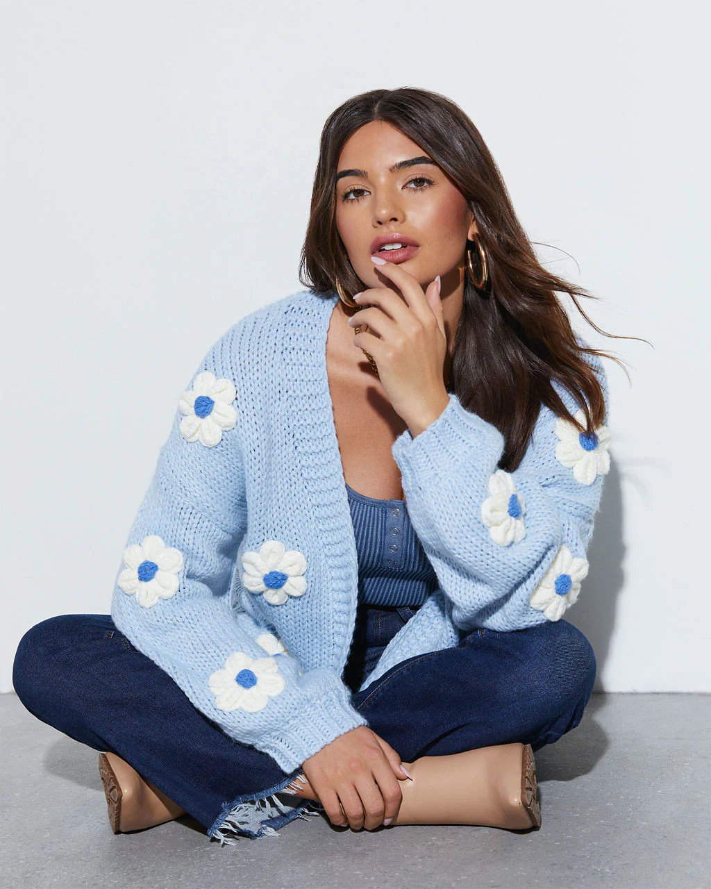 Fallen Daisy Oversized Knit Cardigan - Image 33