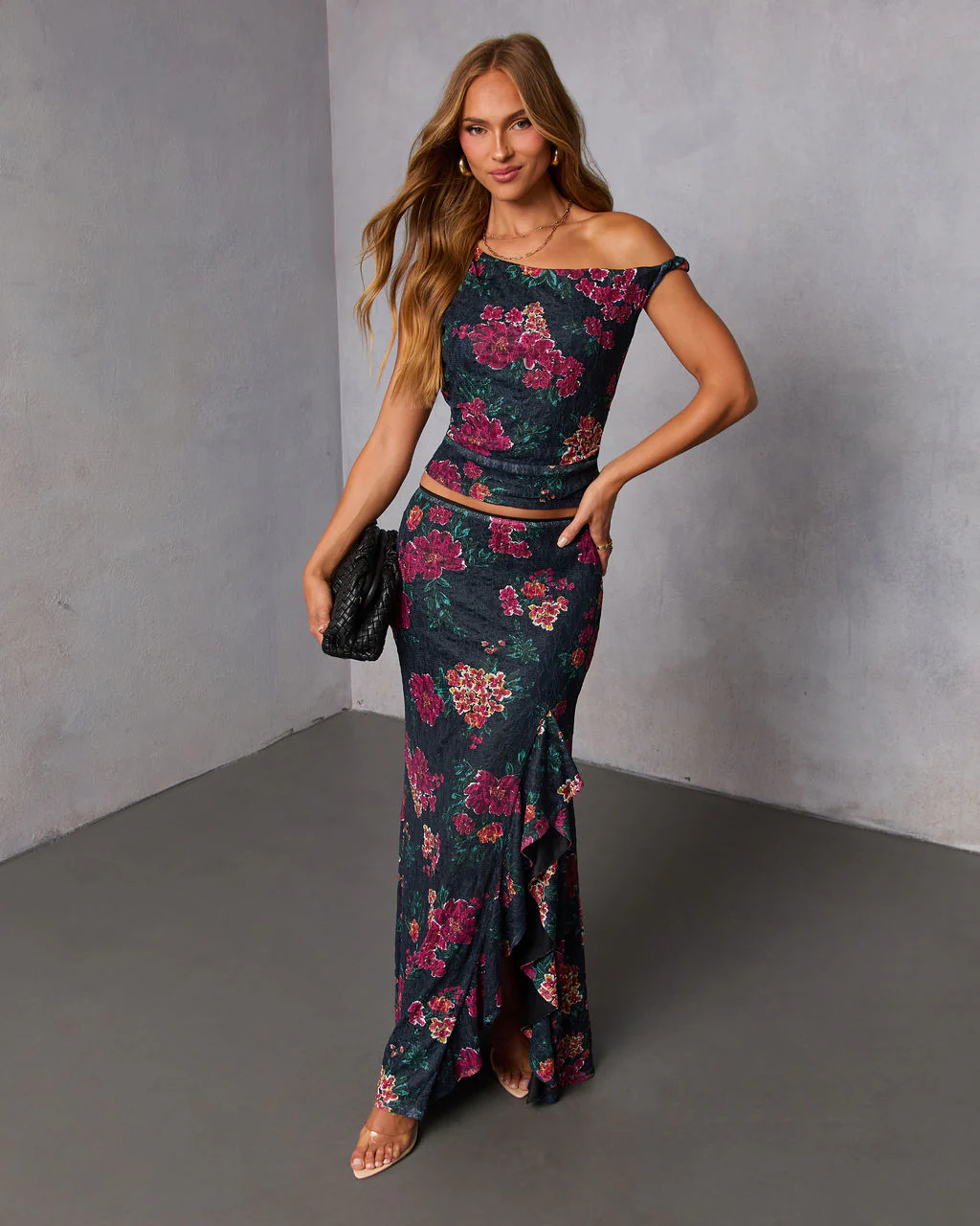 Falling Pretty Lace Maxi Skirt - Image 6
