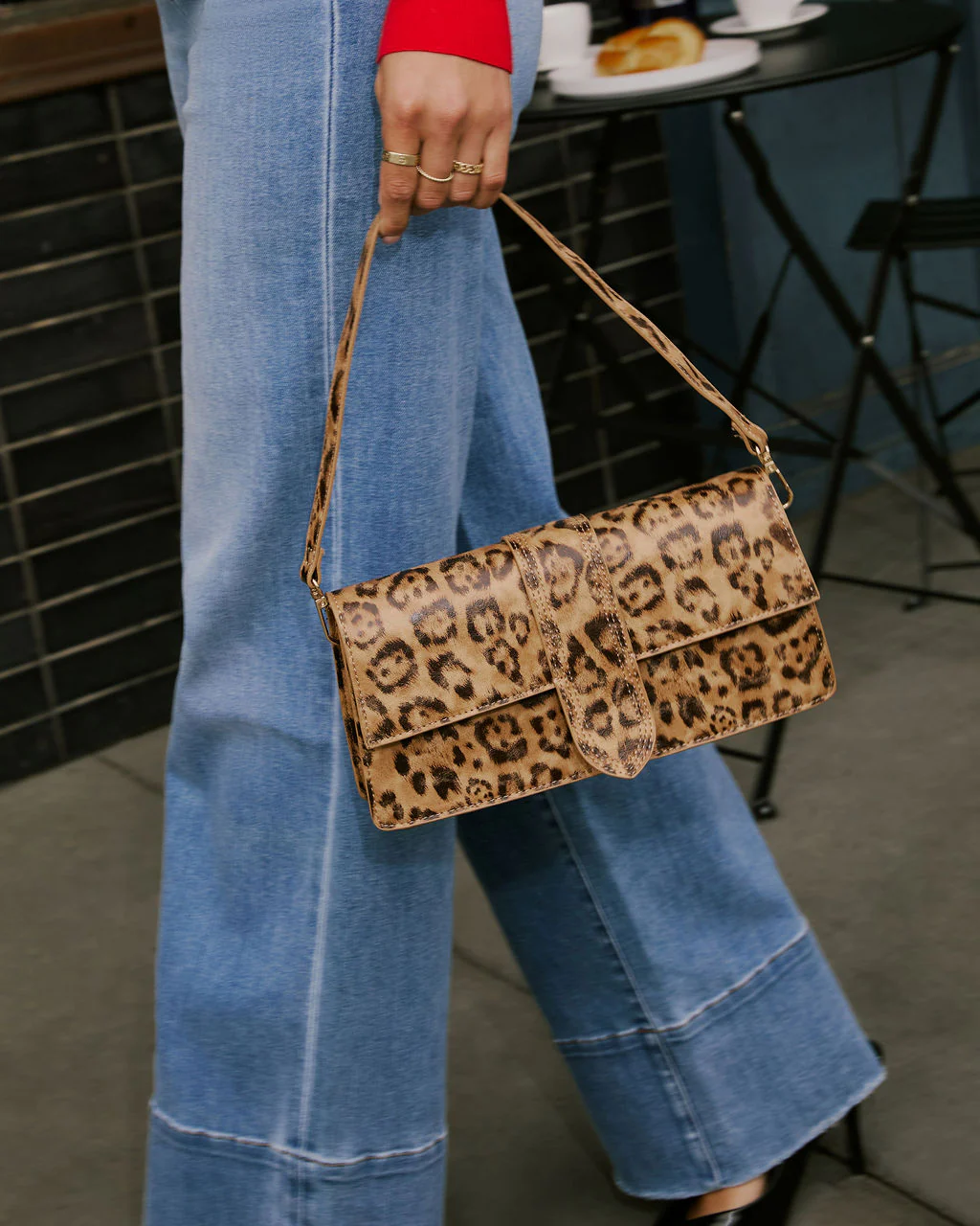 Geneva Leopard Shoulder Bag - Image 4