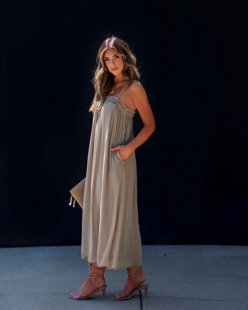 Gracia Everyday Sleeveless Pocketed Midi Dress - Image 8