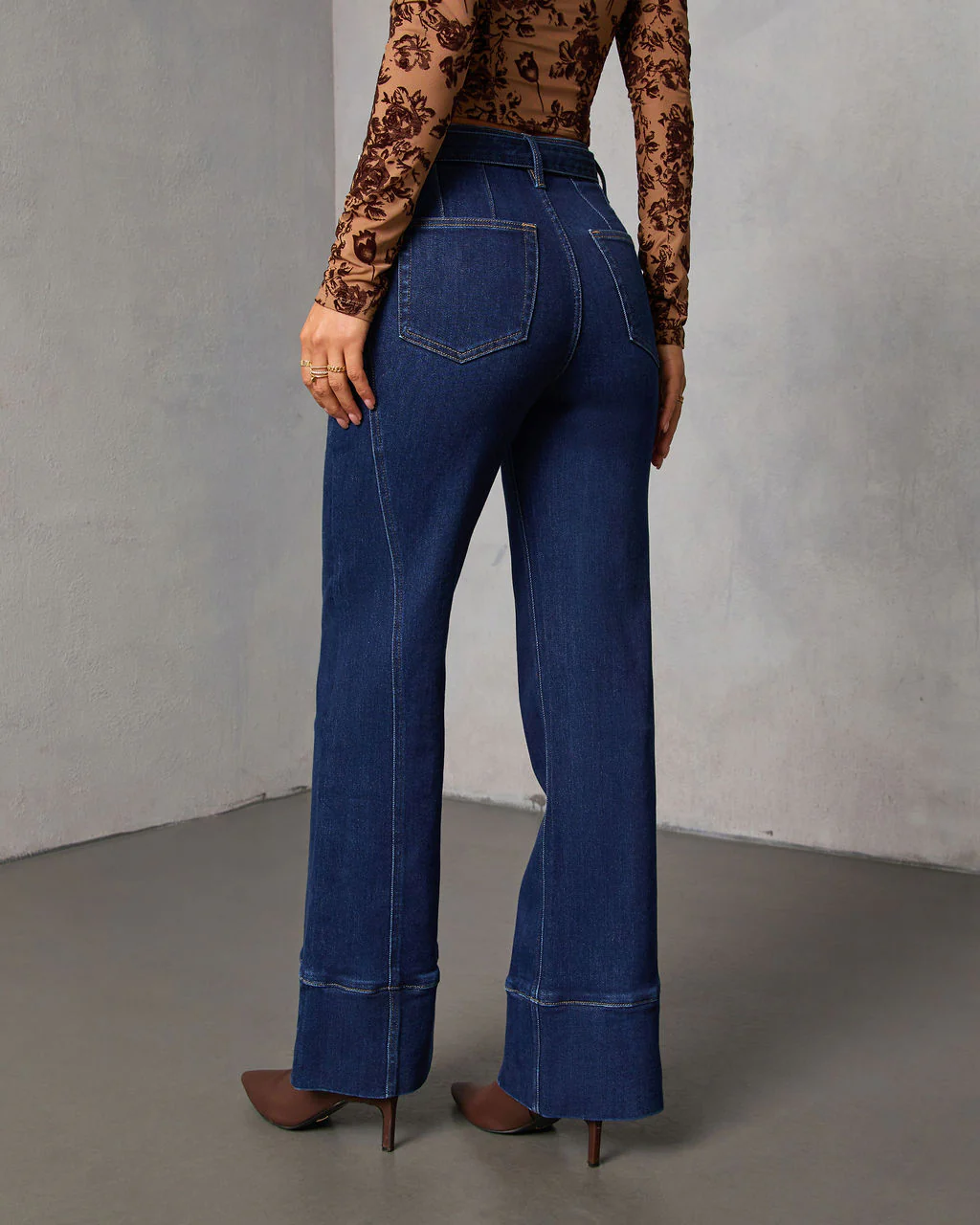 Harloe 90s Vintage Stretch Flare Jeans - Image 4