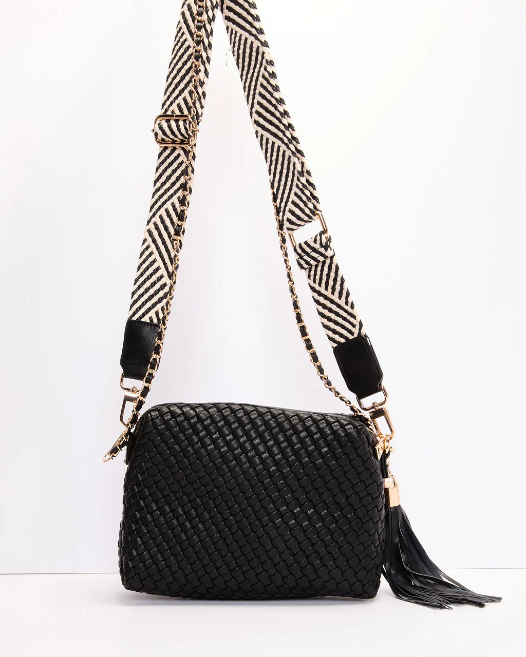 Heritage Mood Woven Vegan Leather Crossbody Bag - Image 2