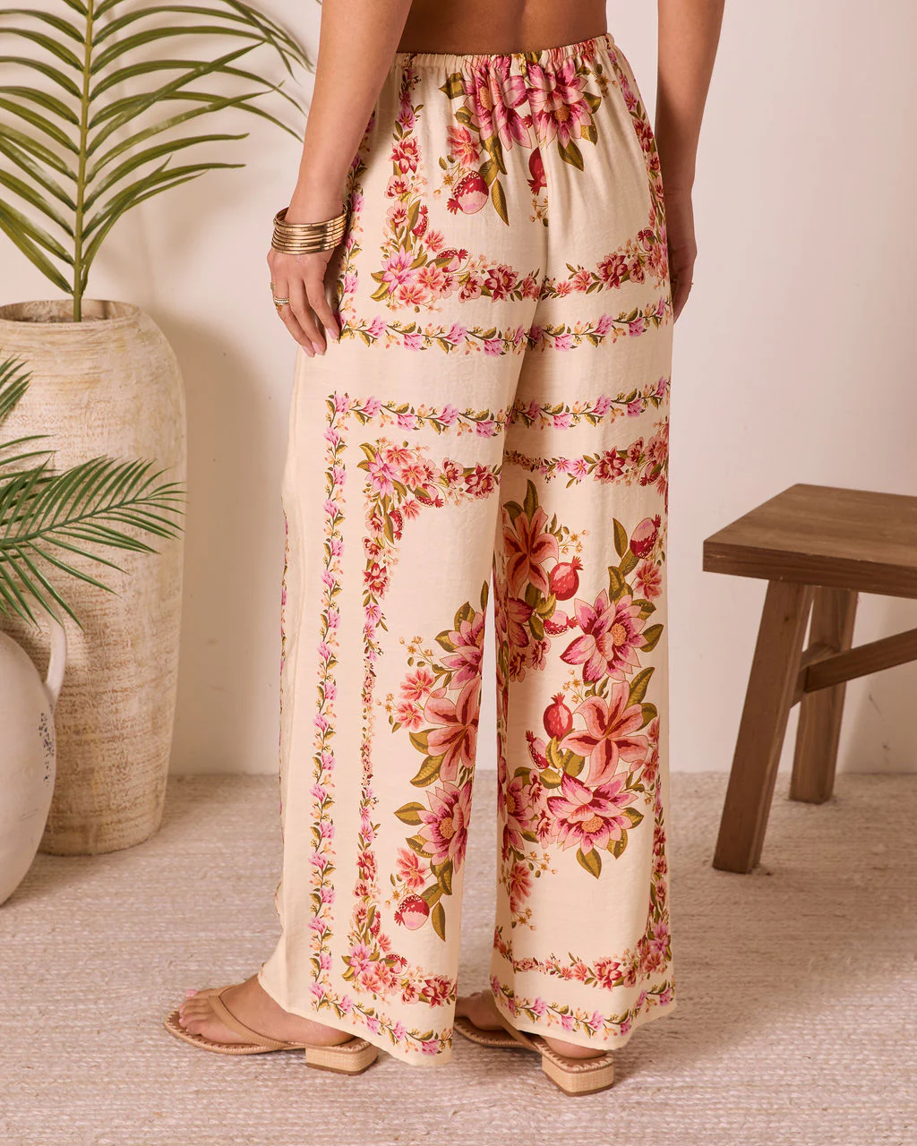 Hibiscus Haze Abstract Printed Pants - Image 4