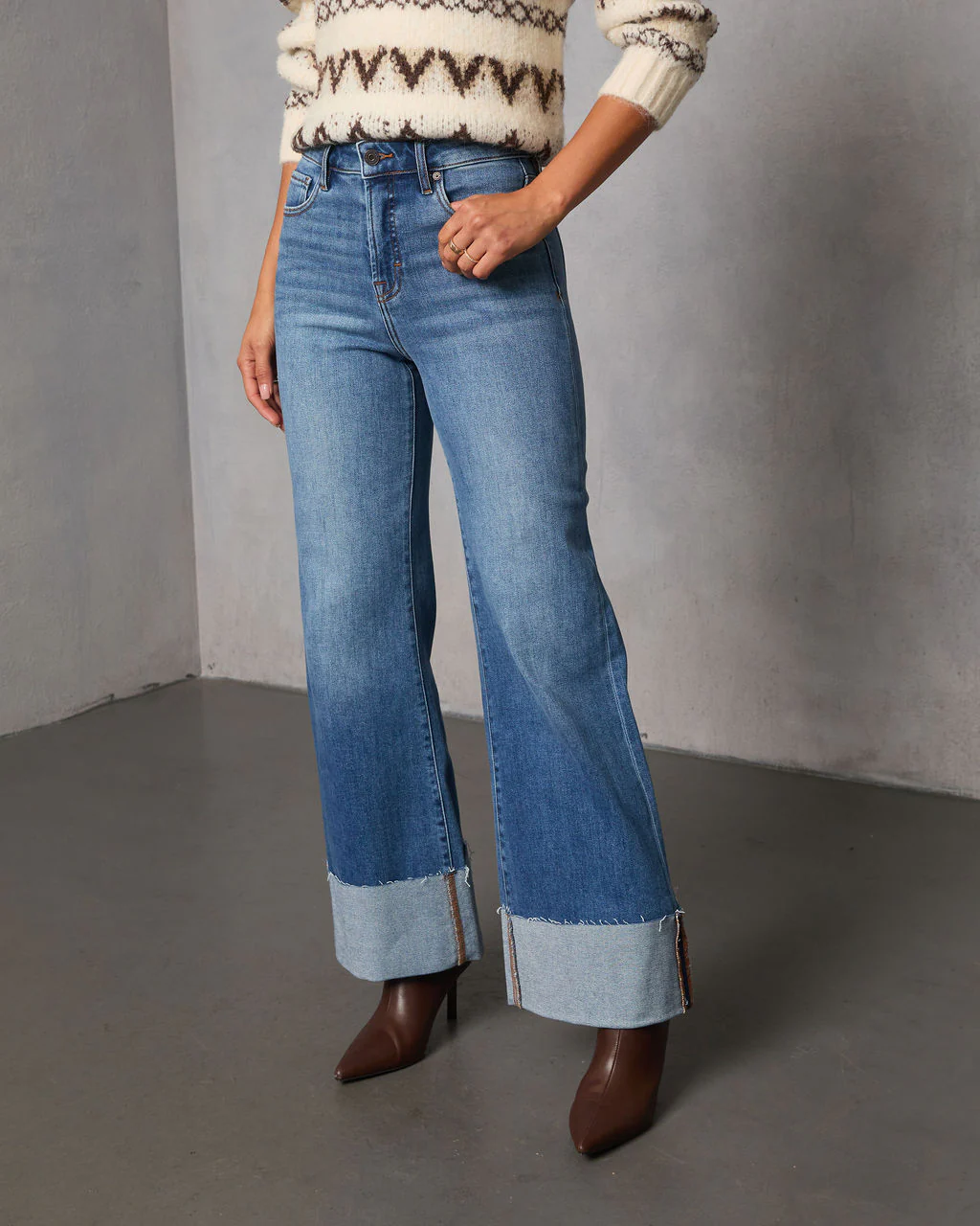 Jessina Cuffed Super Stretch Flare Jeans - Image 3