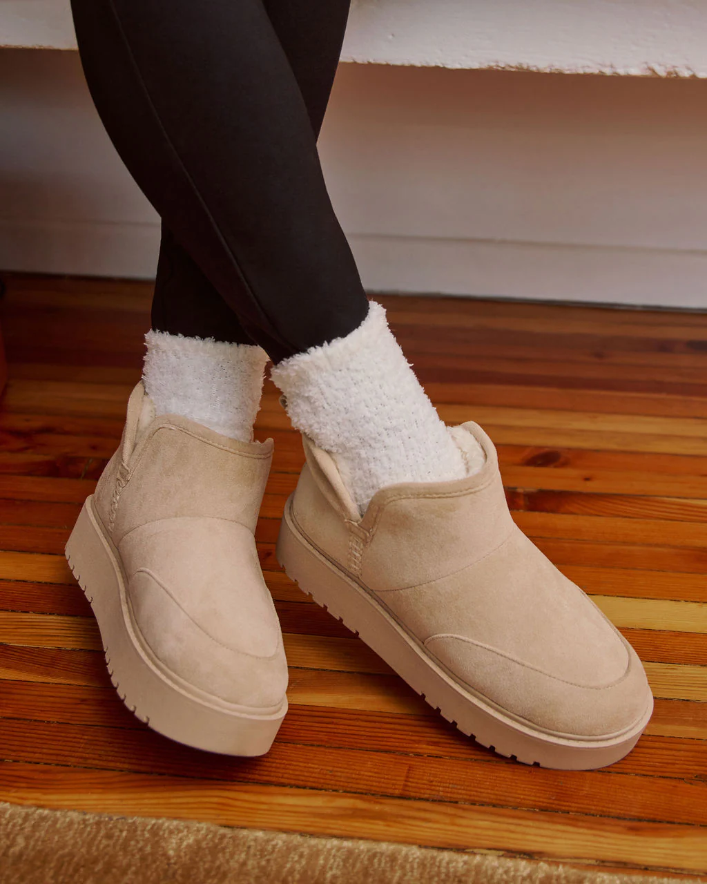 Isenrae Slip Ankle Boot - Image 4