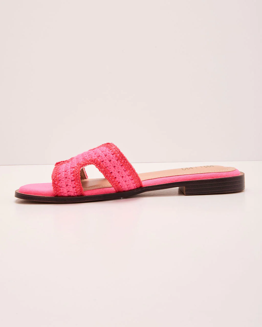 Island Luxe Contrast Trim Crochet Sandals - Image 3