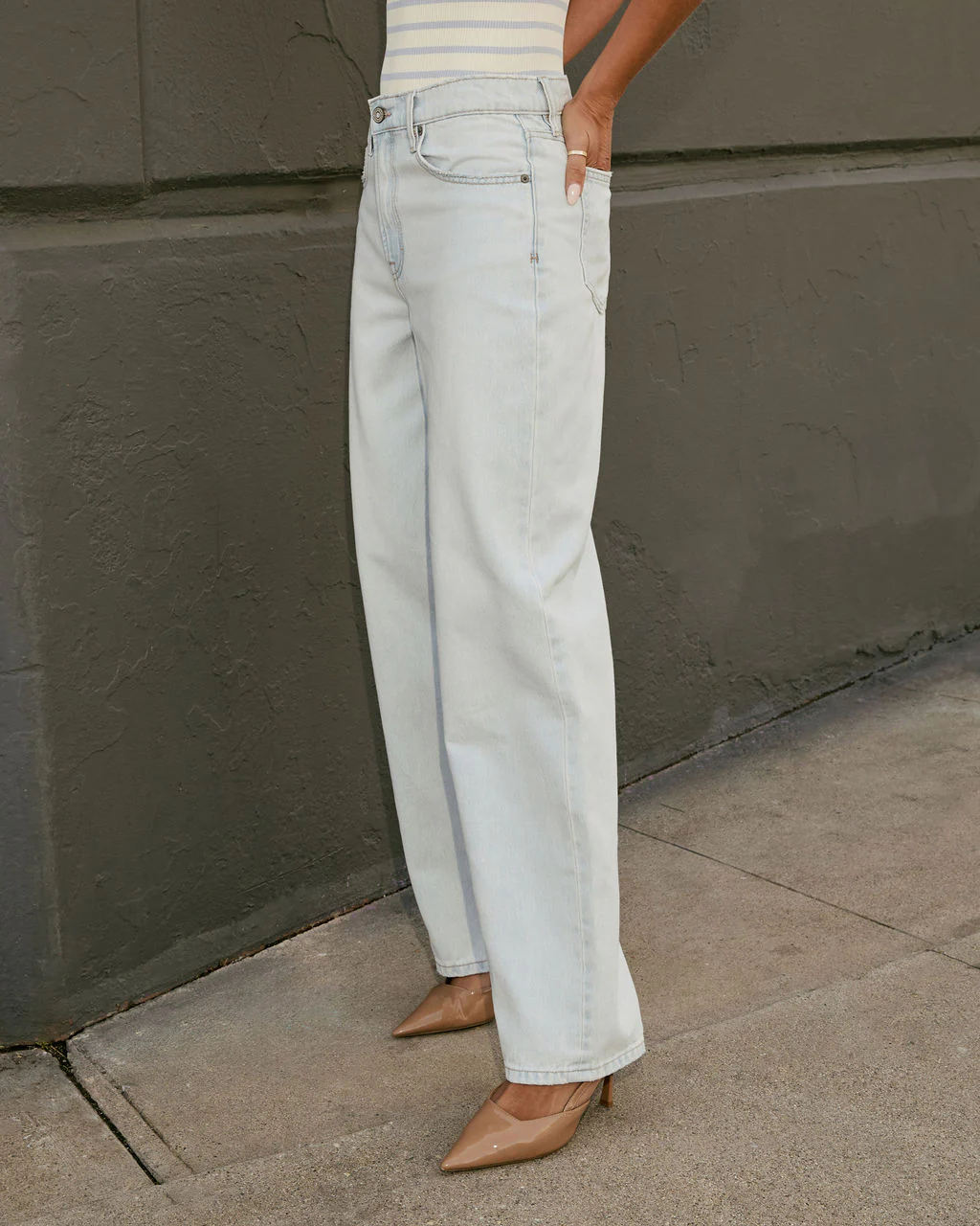 Izzy Rigid High Rise Wide Leg Jeans - Image 3
