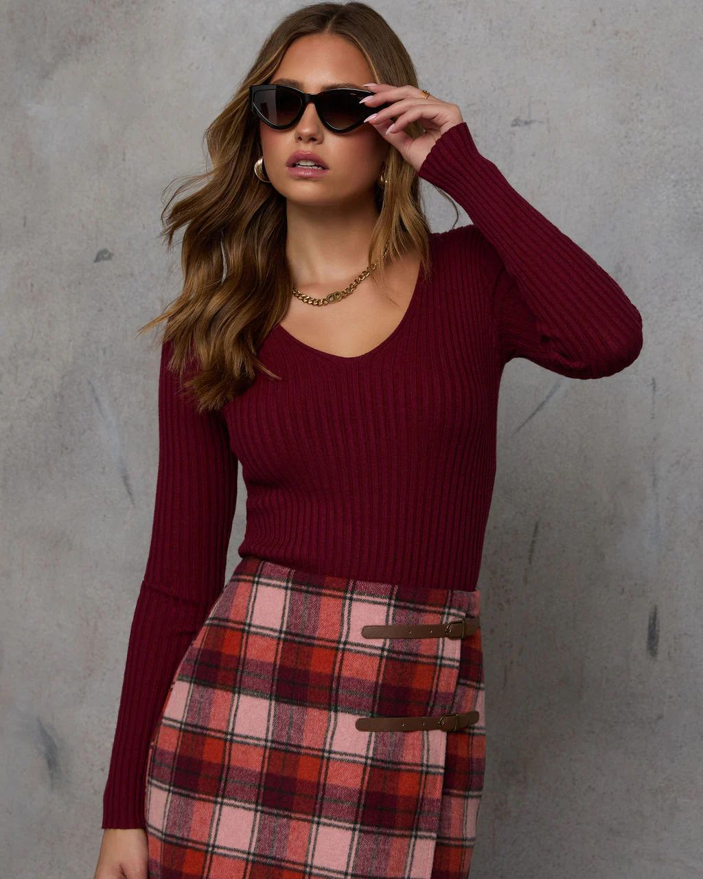 Jamilah Ribbed V Neck Sweater - Image 5