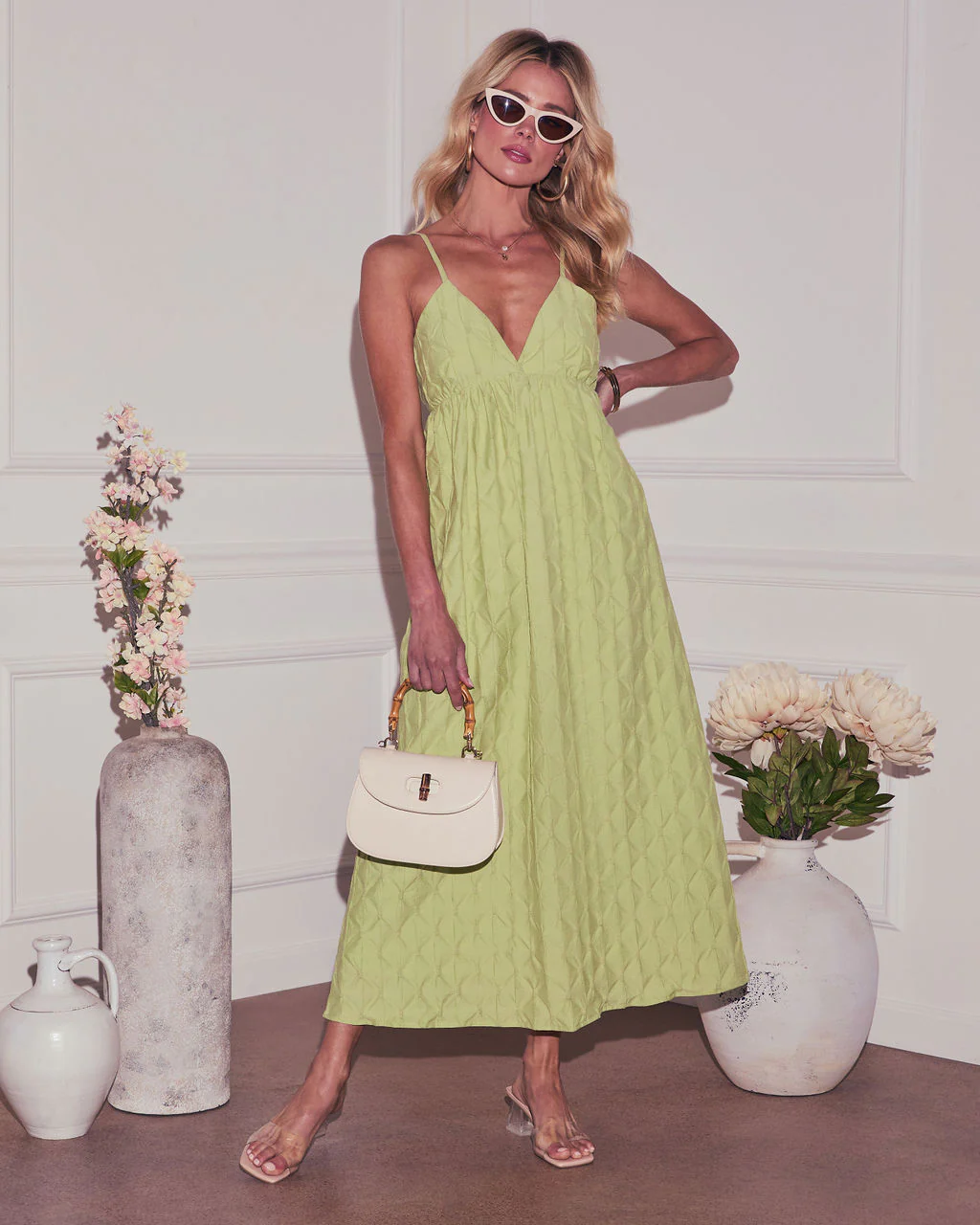 Jovanna Textured Sweetheart Midi Dress - Image 5