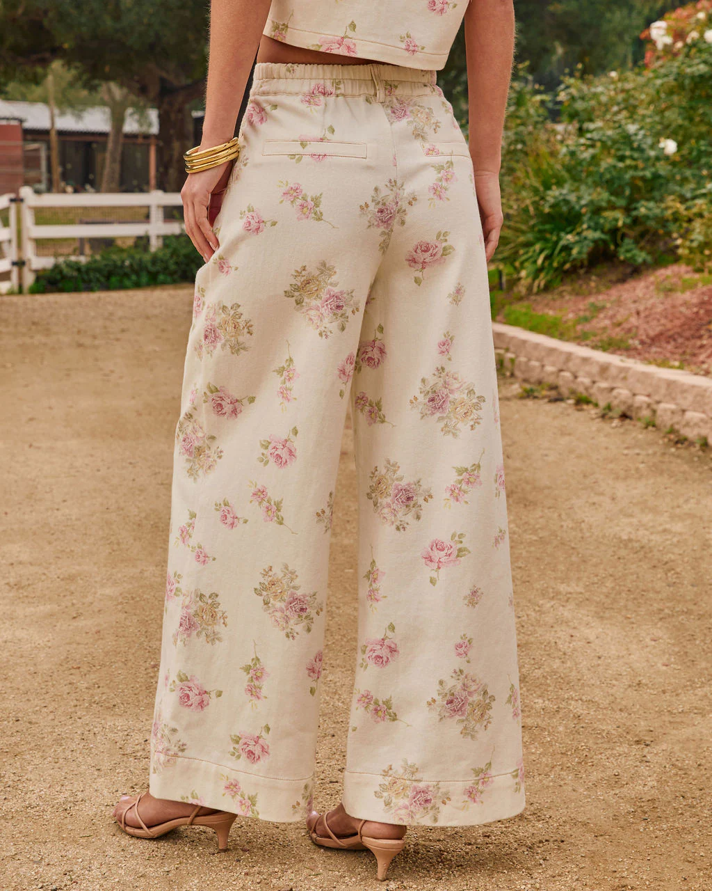 Junelle Rigid High Rise Wide Leg Pleated Floral Jeans - Image 4