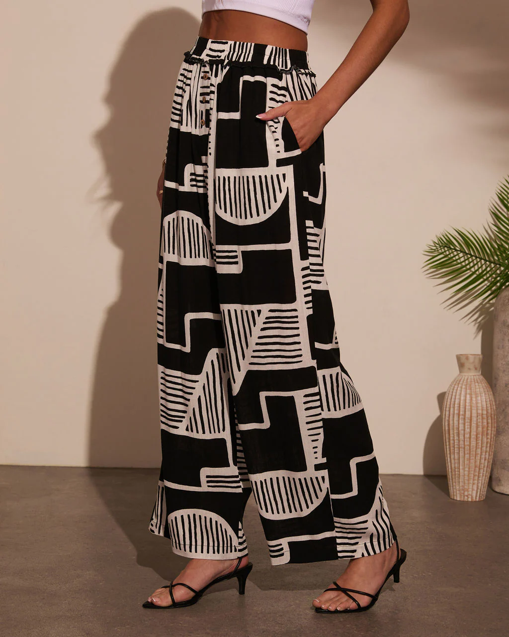 Kelso Abstract Print Pants - Image 3