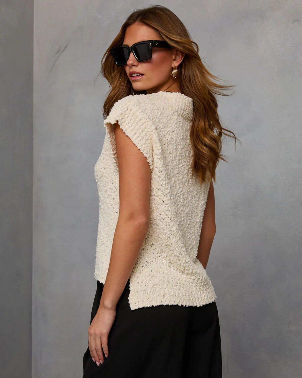Kyana Sleeveless Sweater - Image 10