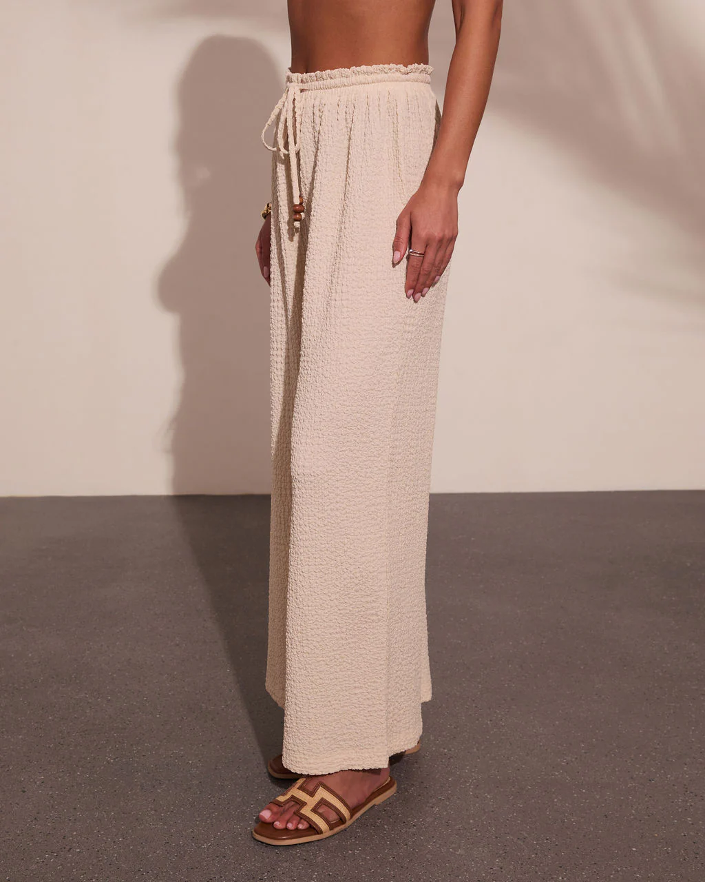 Leelie Drawstring Scrunch Knit Wide Leg Pants - Image 3
